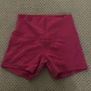Lululemonn sonic pink align shorts